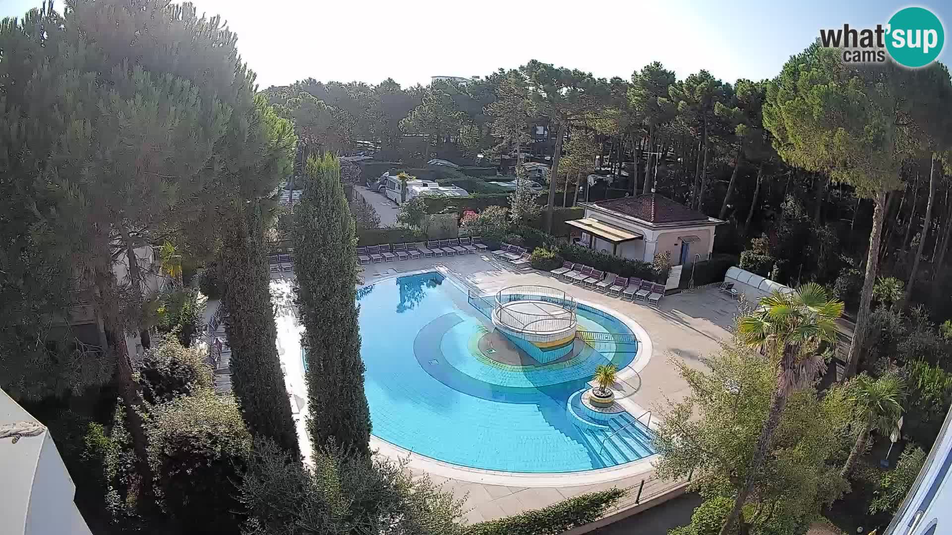 Villaggio Mare Blu pool LIVE webcam Bibione Pineda – Italy