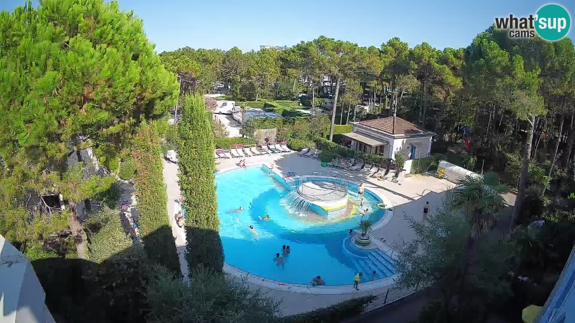 Villaggio Mare Blu pool LIVE webcam Bibione Pineda – Italy