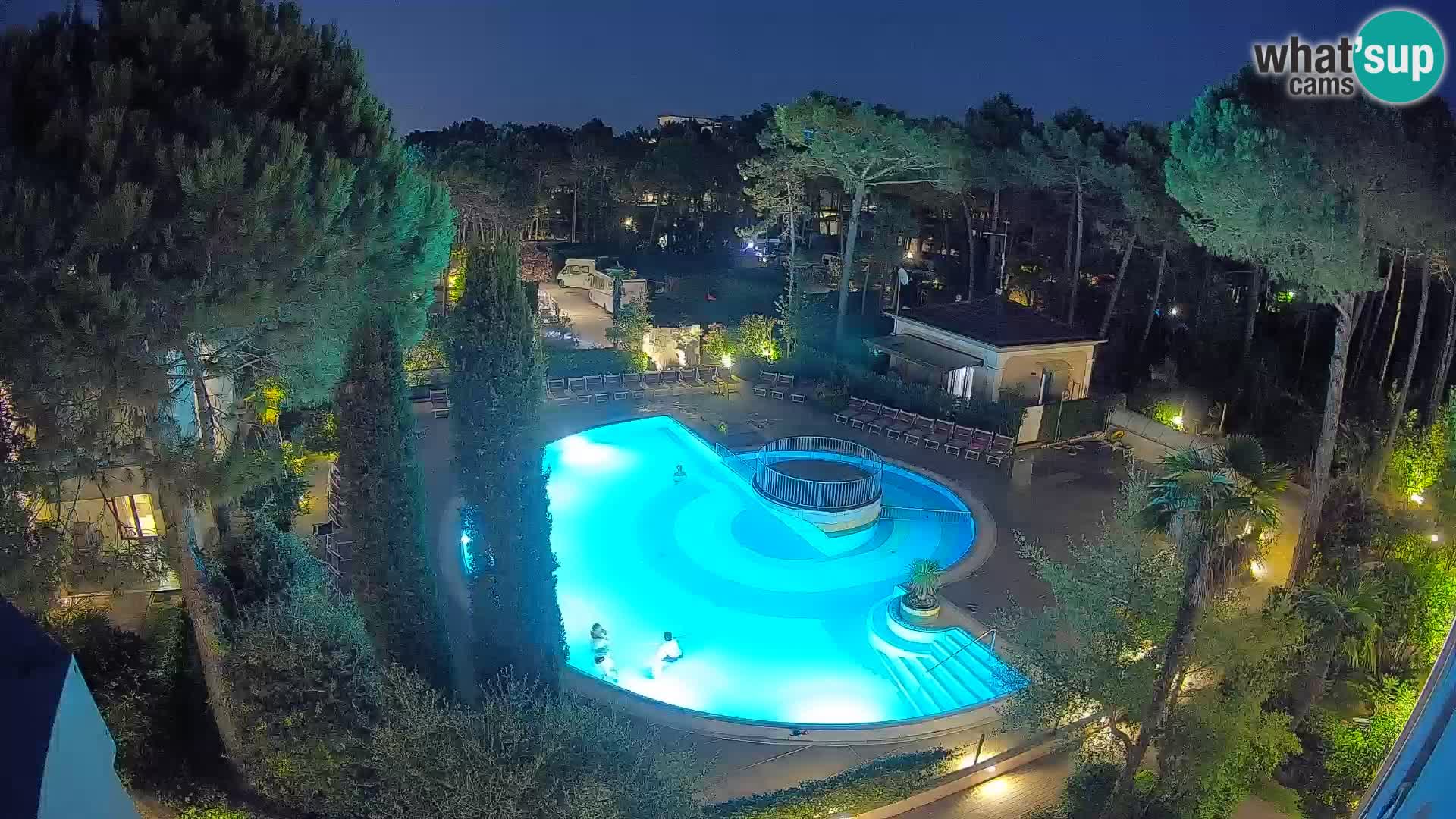 Villaggio Mare Blu bazen Spletna kamera V živo Bibione Pineda – Italija