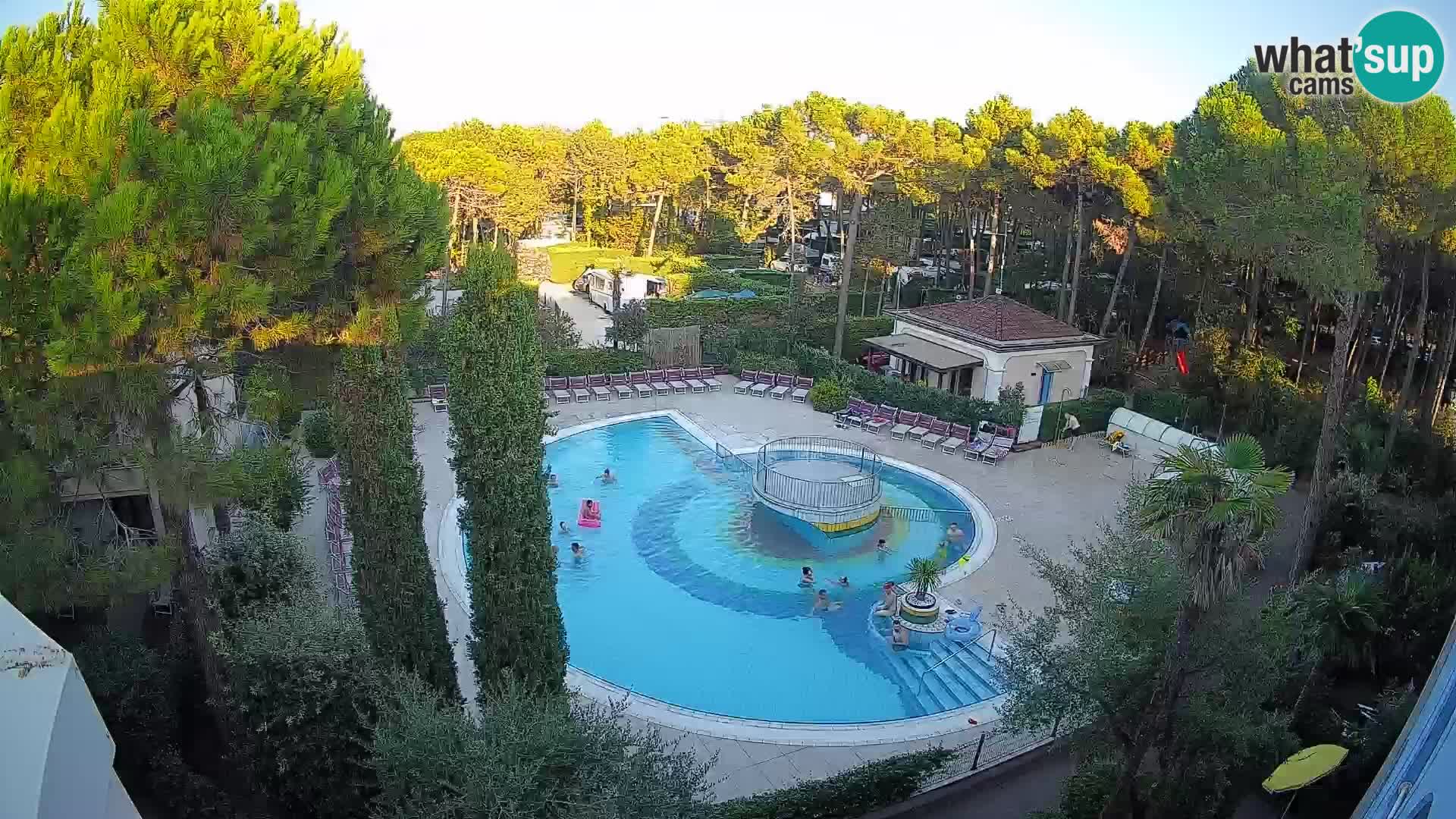 Villaggio Mare Blu pool LIVE webcam Bibione Pineda – Italy