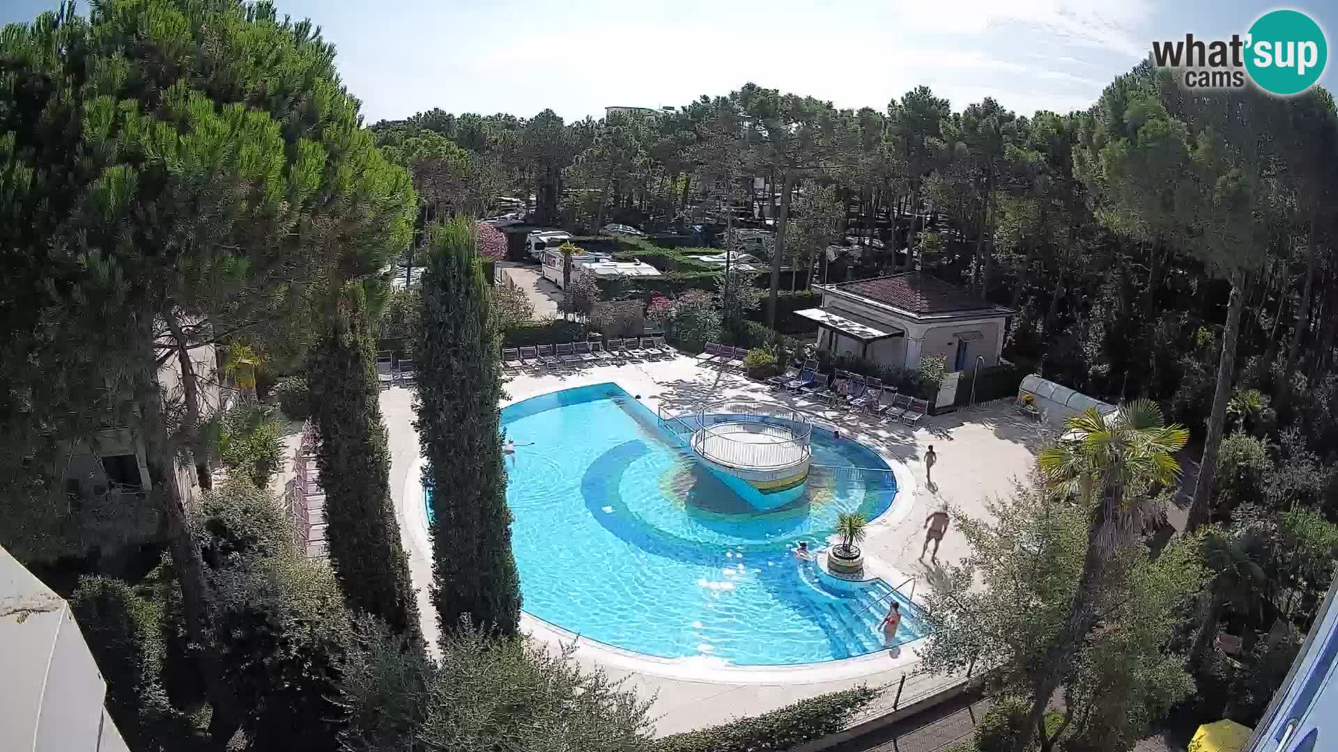 Villaggio Mare Blu pool LIVE webcam Bibione Pineda – Italy