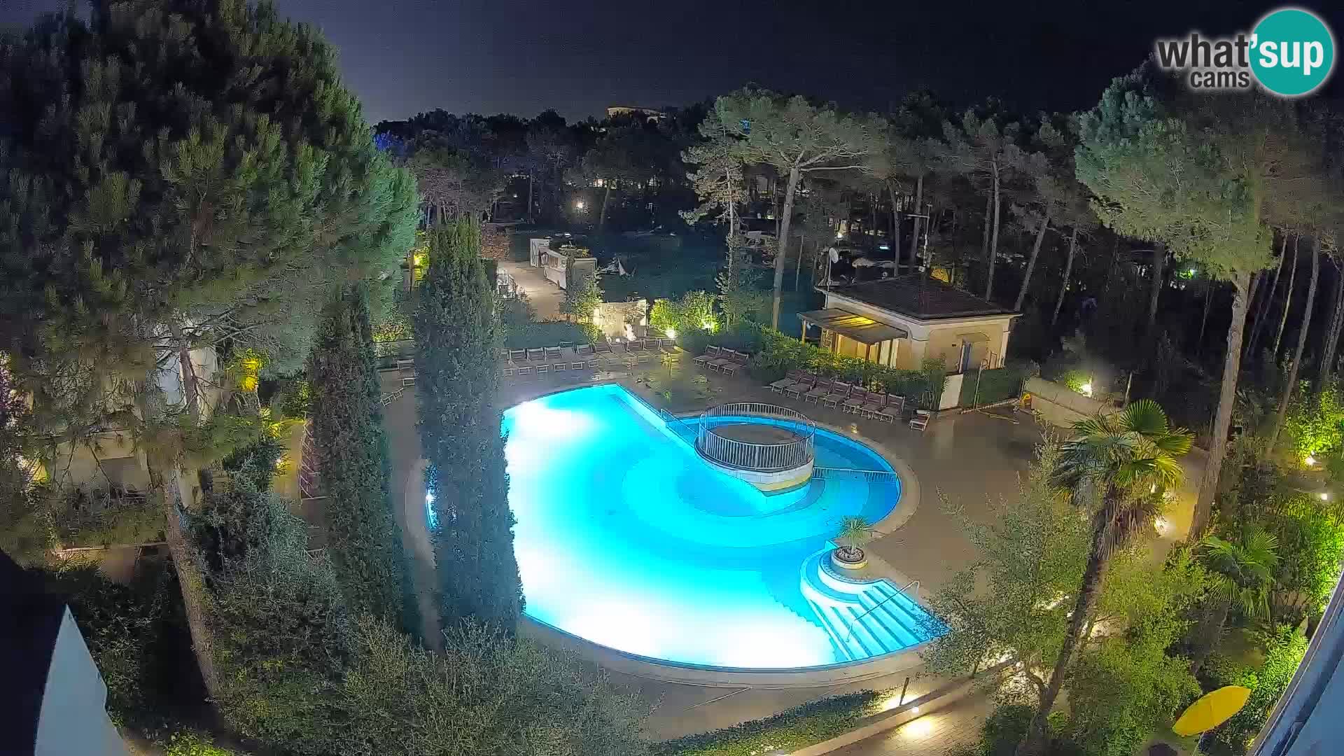 Villaggio Mare Blu bazen Spletna kamera V živo Bibione Pineda – Italija