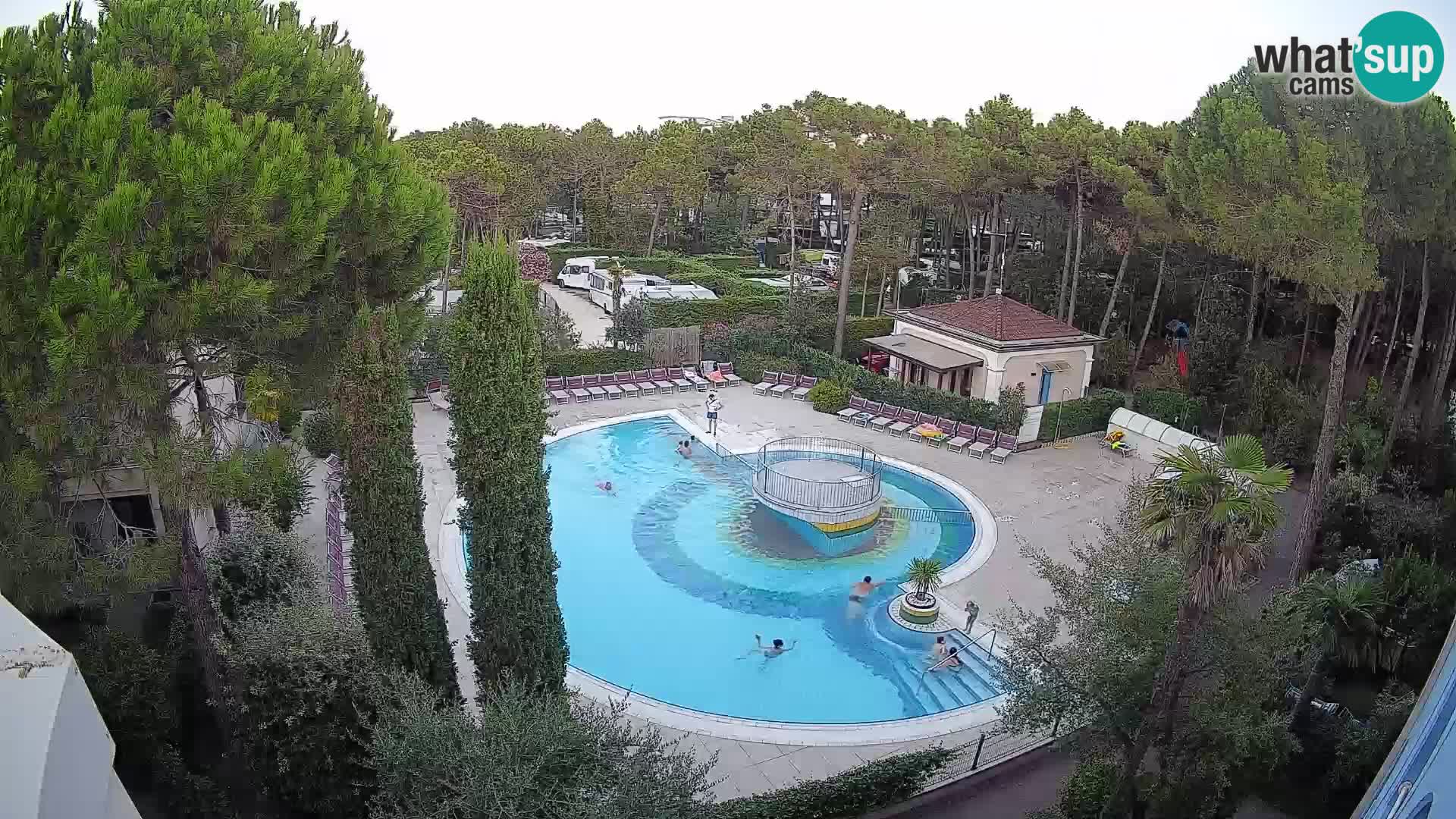 Villaggio Mare Blu pool LIVE webcam Bibione Pineda – Italy