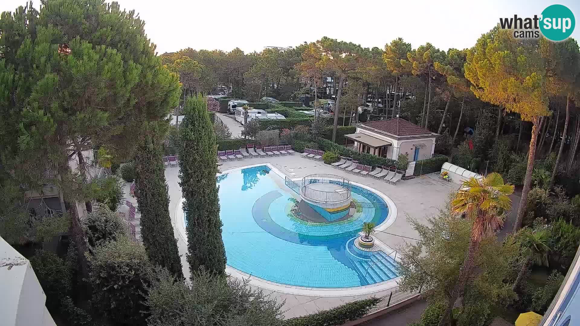 Piscina Villaggio Mare Blu webcam LIVE Bibione Pineda – Italia