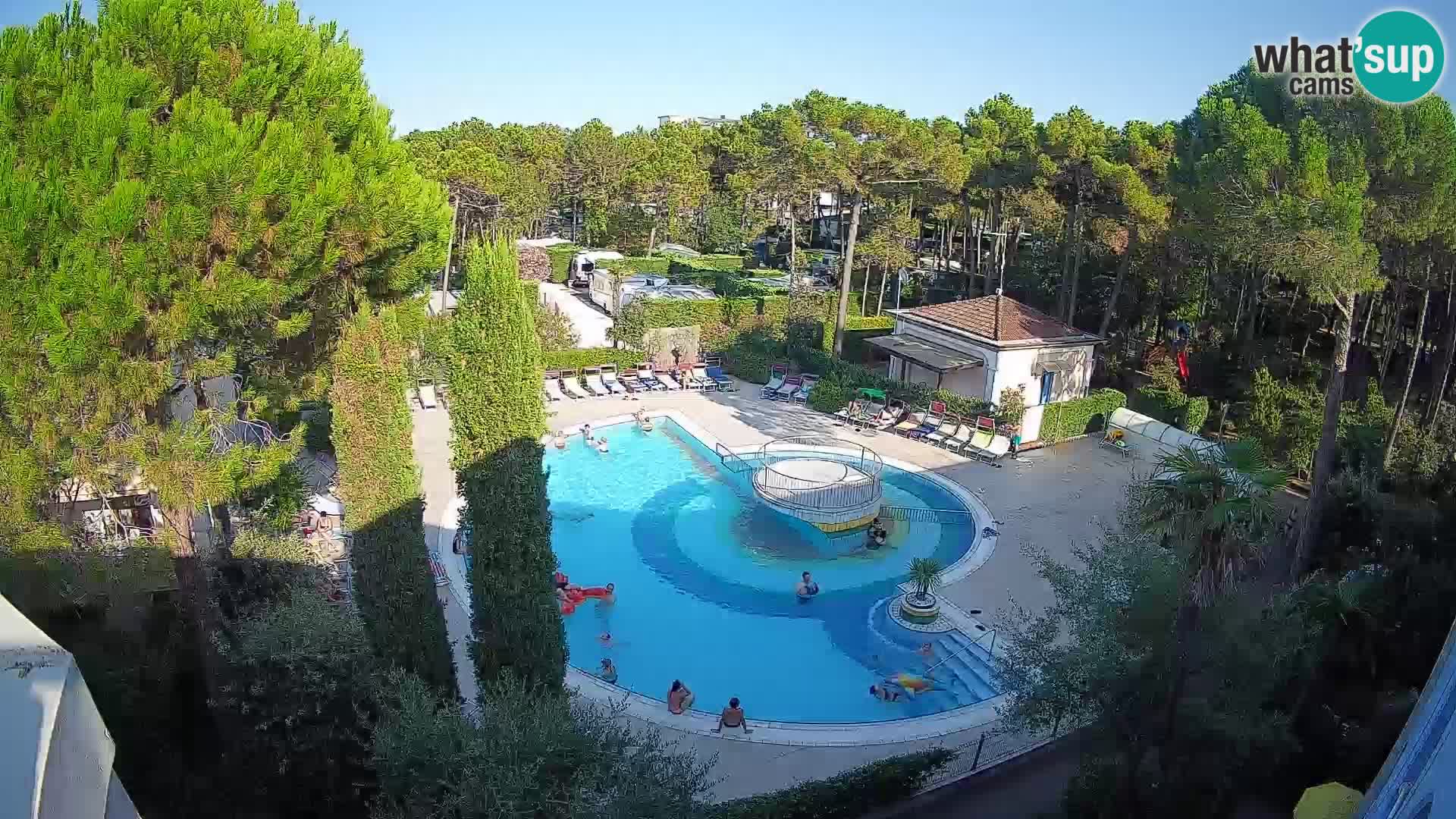 Villaggio Mare Blu pool LIVE webcam Bibione Pineda – Italy