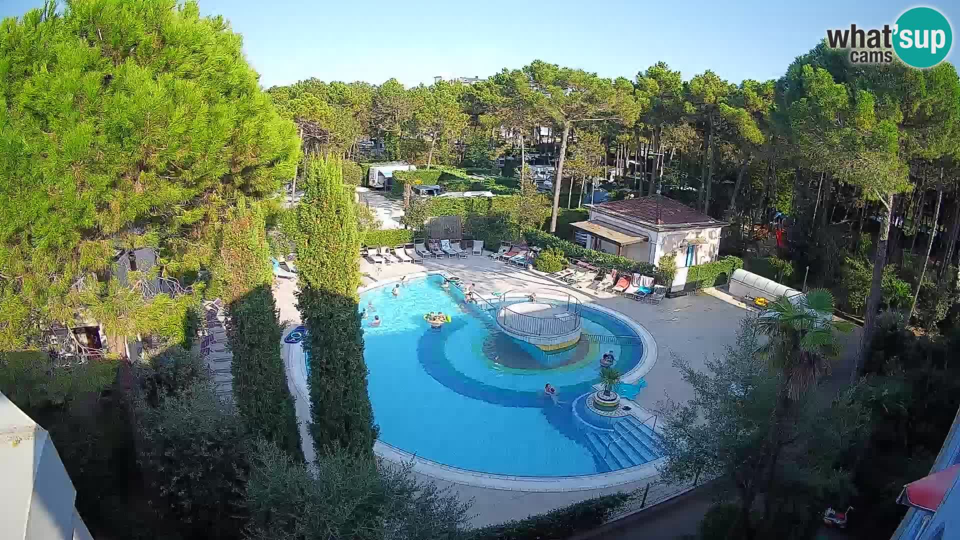 Piscina Villaggio Mare Blu webcam LIVE Bibione Pineda – Italia