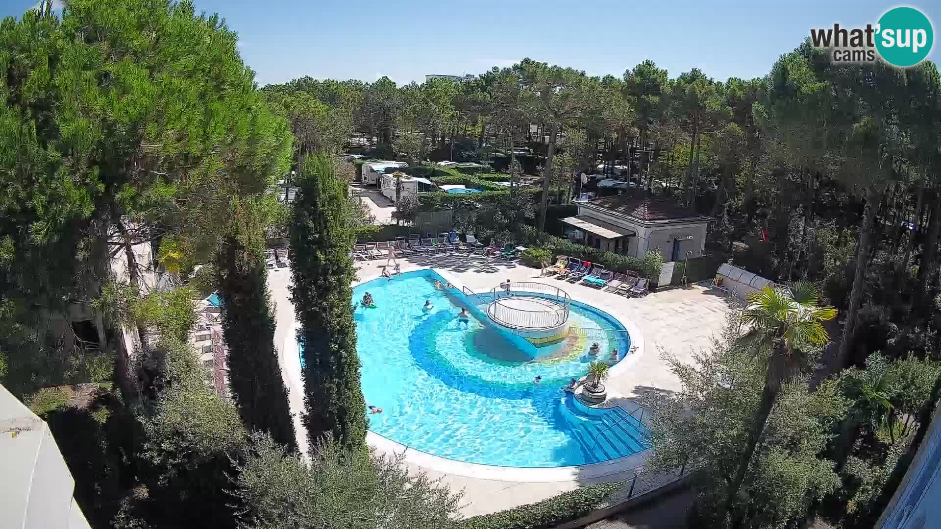 Villaggio Mare Blu pool LIVE webcam Bibione Pineda – Italy