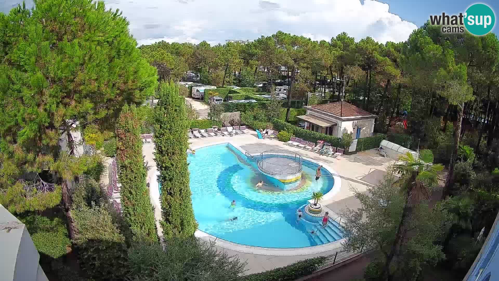 Villaggio Mare Blu pool LIVE webcam Bibione Pineda – Italy