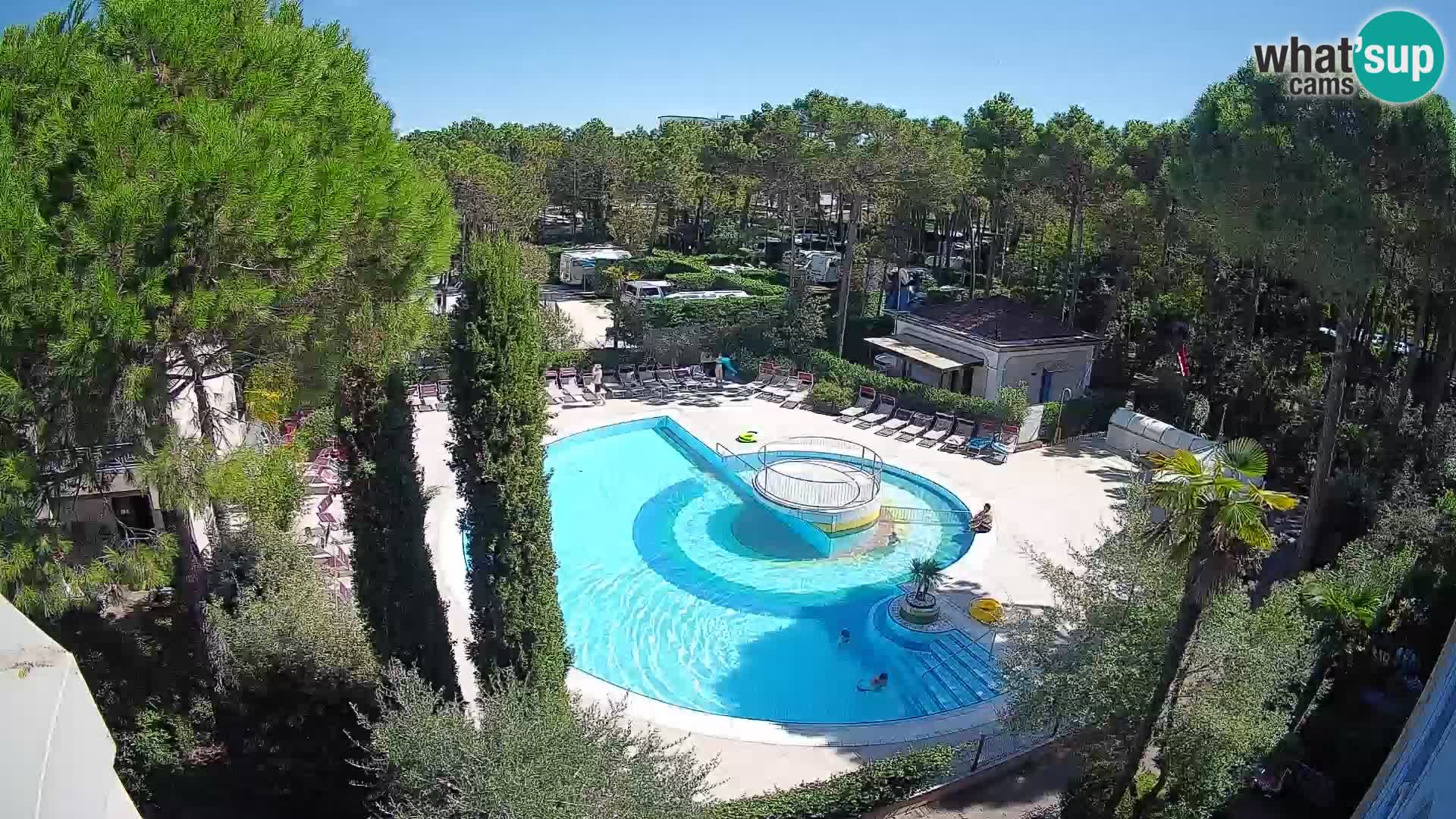 Piscina Villaggio Mare Blu EN VIVO webcam Bibione Pineda – Italia