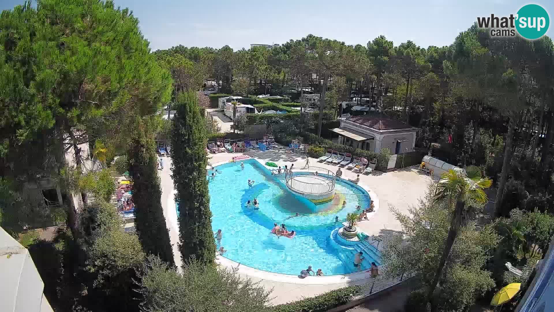 Villaggio Mare Blu pool LIVE webcam Bibione Pineda – Italy