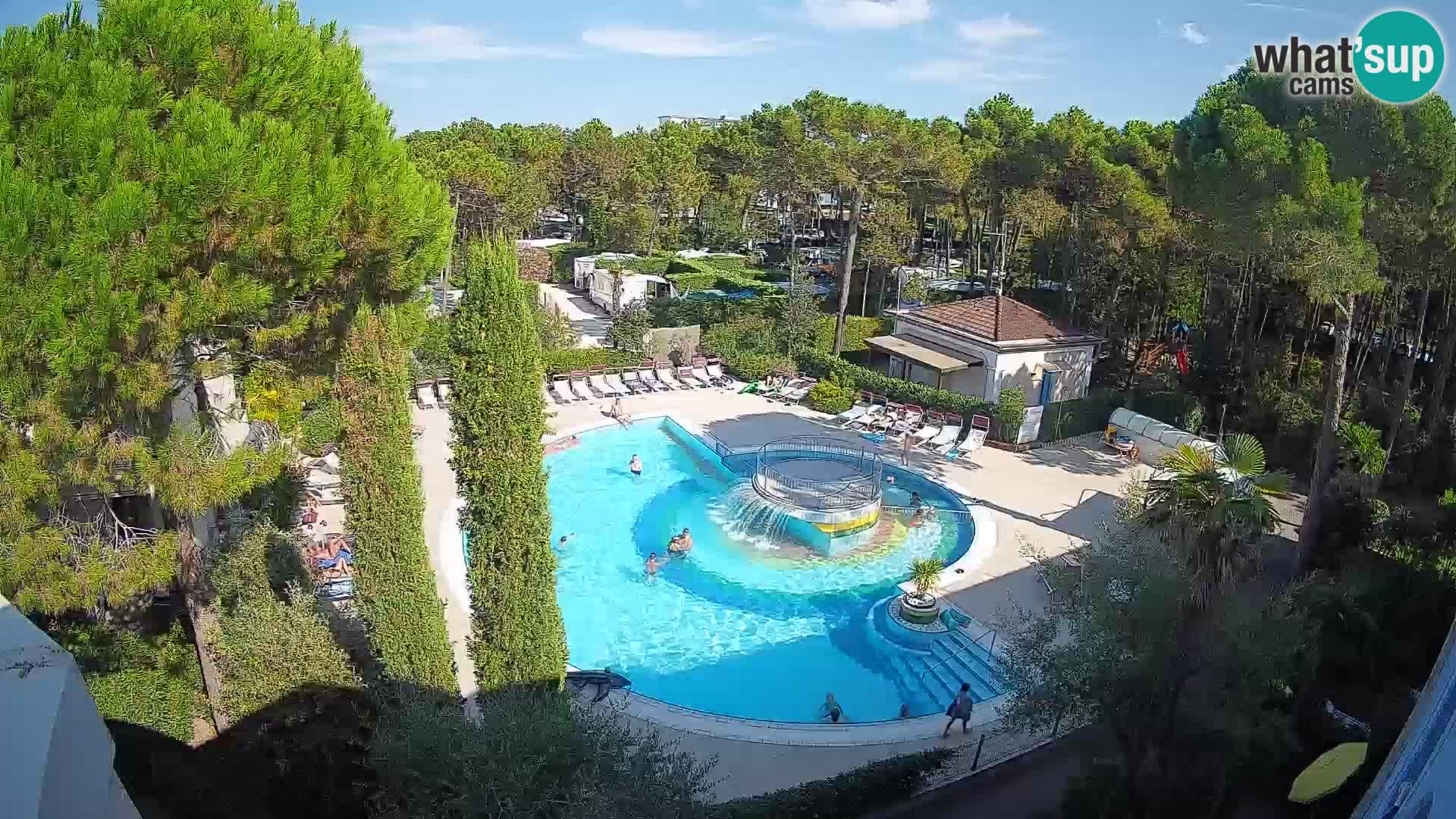 Villaggio Mare Blu pool LIVE webcam Bibione Pineda – Italy