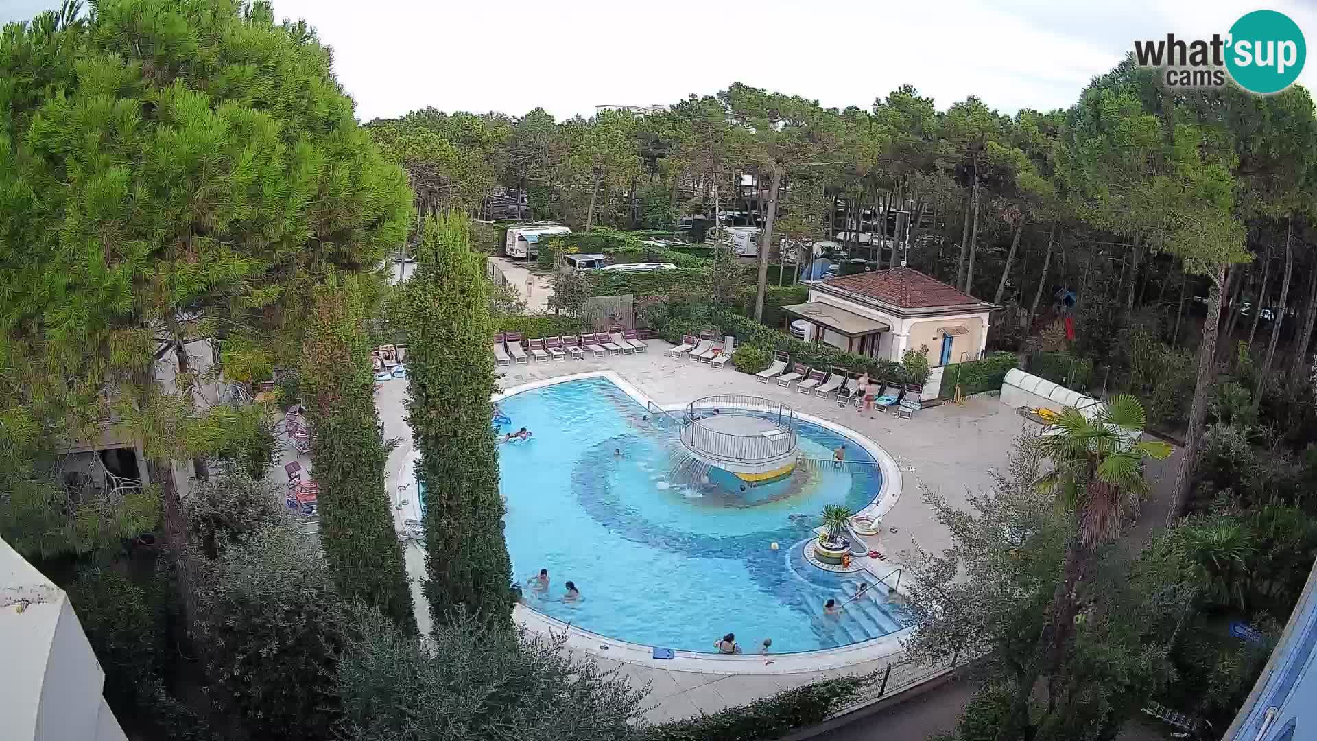 Villaggio Mare Blu pool LIVE webcam Bibione Pineda – Italy