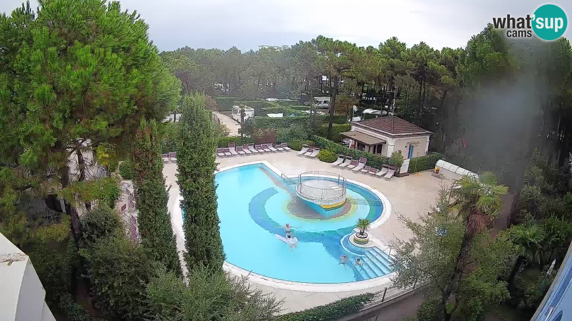 Villaggio Mare Blu pool LIVE webcam Bibione Pineda – Italy