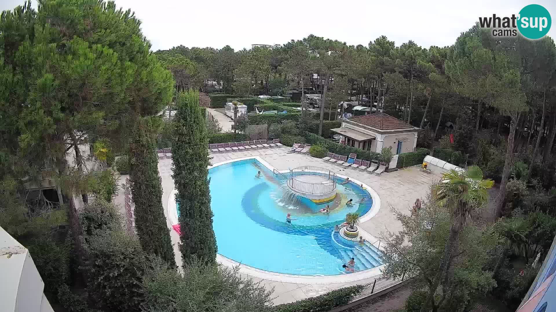 Villaggio Mare Blu pool LIVE webcam Bibione Pineda – Italy