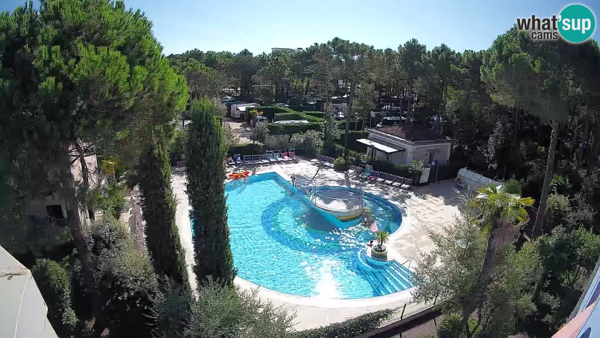 Piscina Villaggio Mare Blu EN VIVO webcam Bibione Pineda – Italia