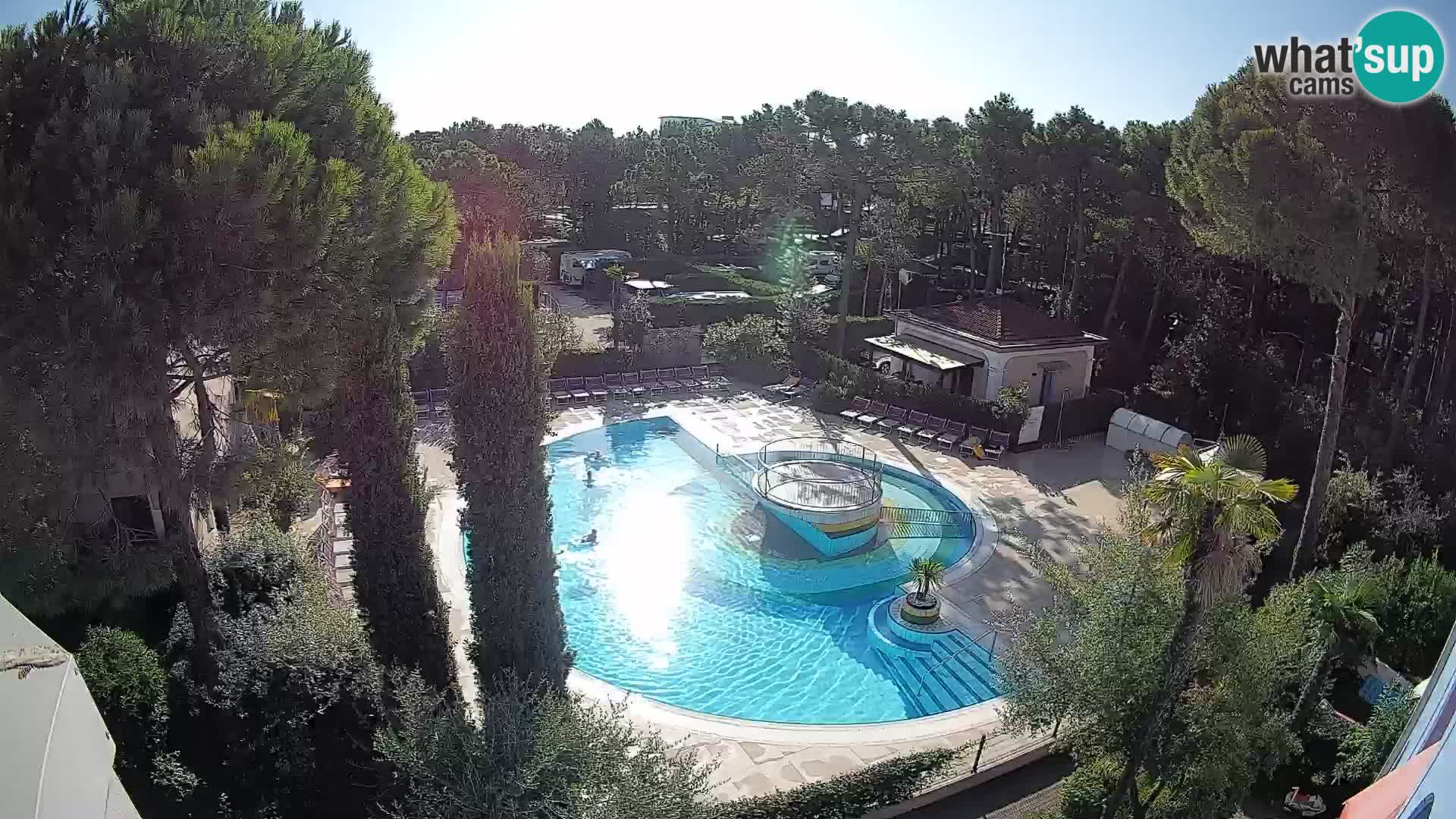 Piscina Villaggio Mare Blu webcam LIVE Bibione Pineda – Italia