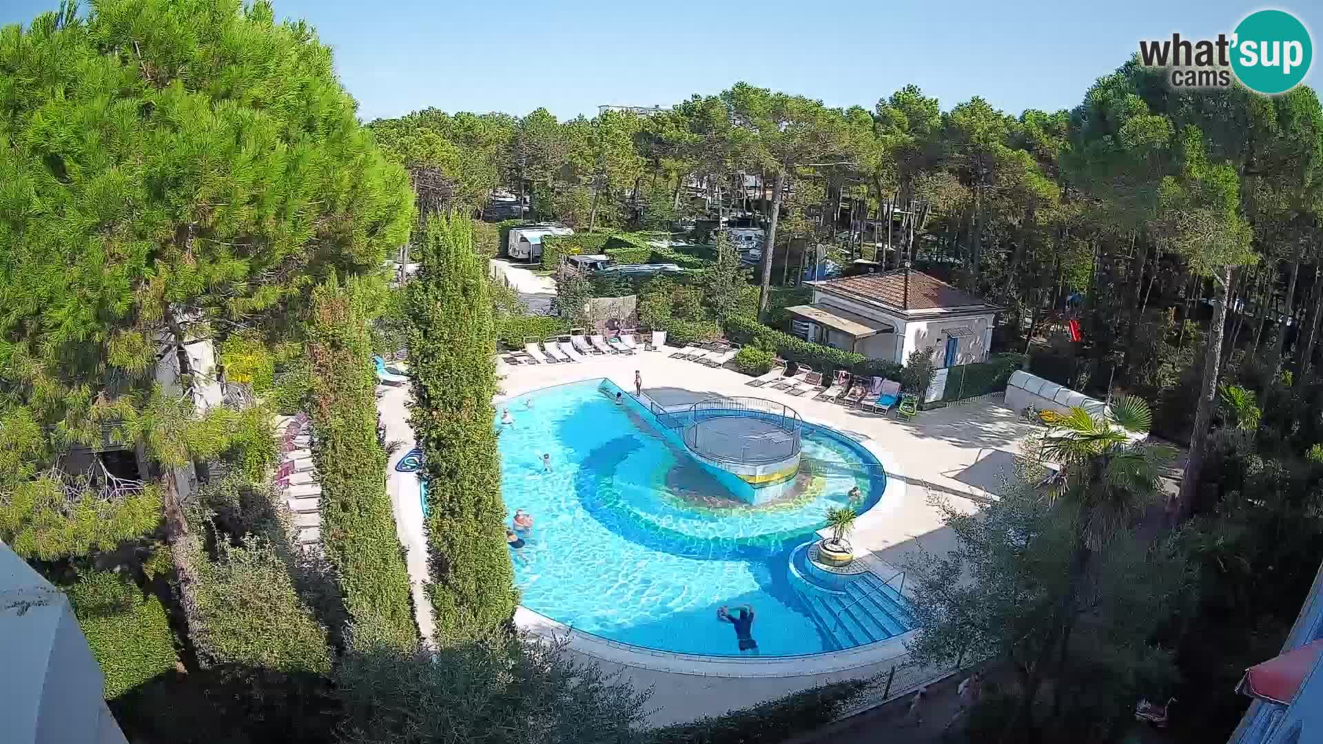 Villaggio Mare Blu pool LIVE webcam Bibione Pineda – Italy