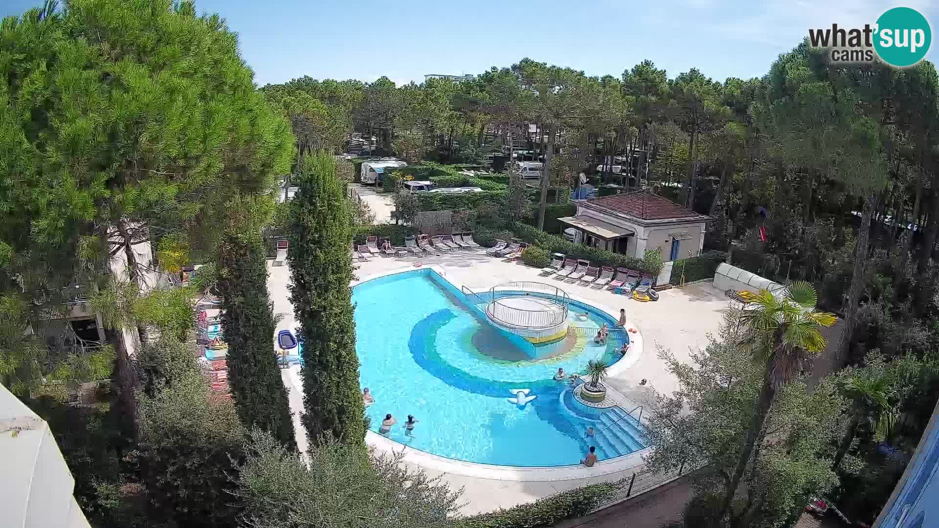 Villaggio Mare Blu pool LIVE webcam Bibione Pineda – Italy