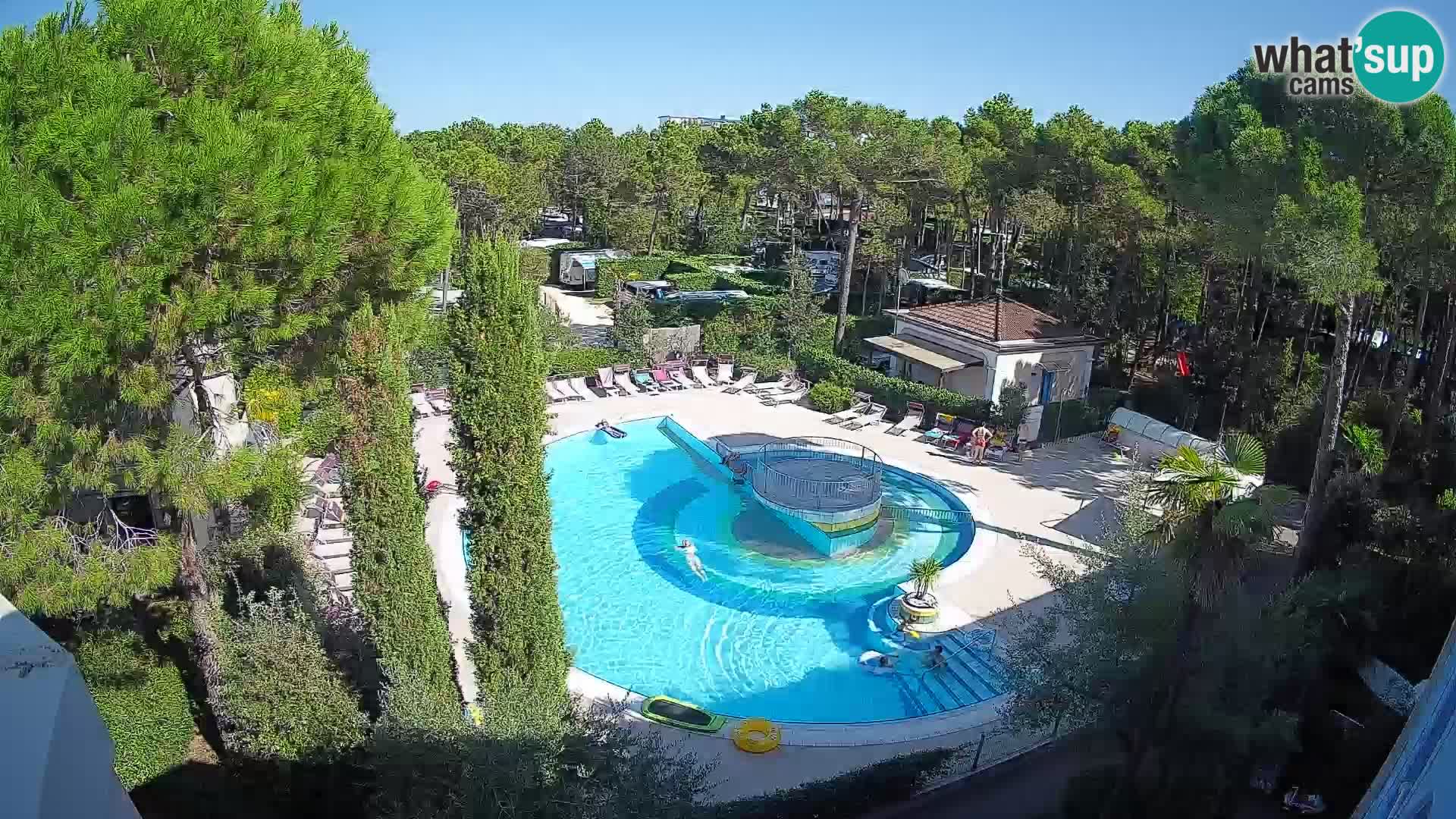 Villaggio Mare Blu pool LIVE webcam Bibione Pineda – Italy