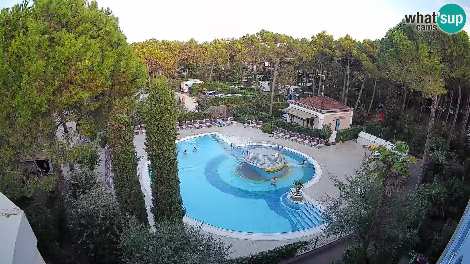 Villaggio Mare Blu pool LIVE webcam Bibione Pineda – Italy
