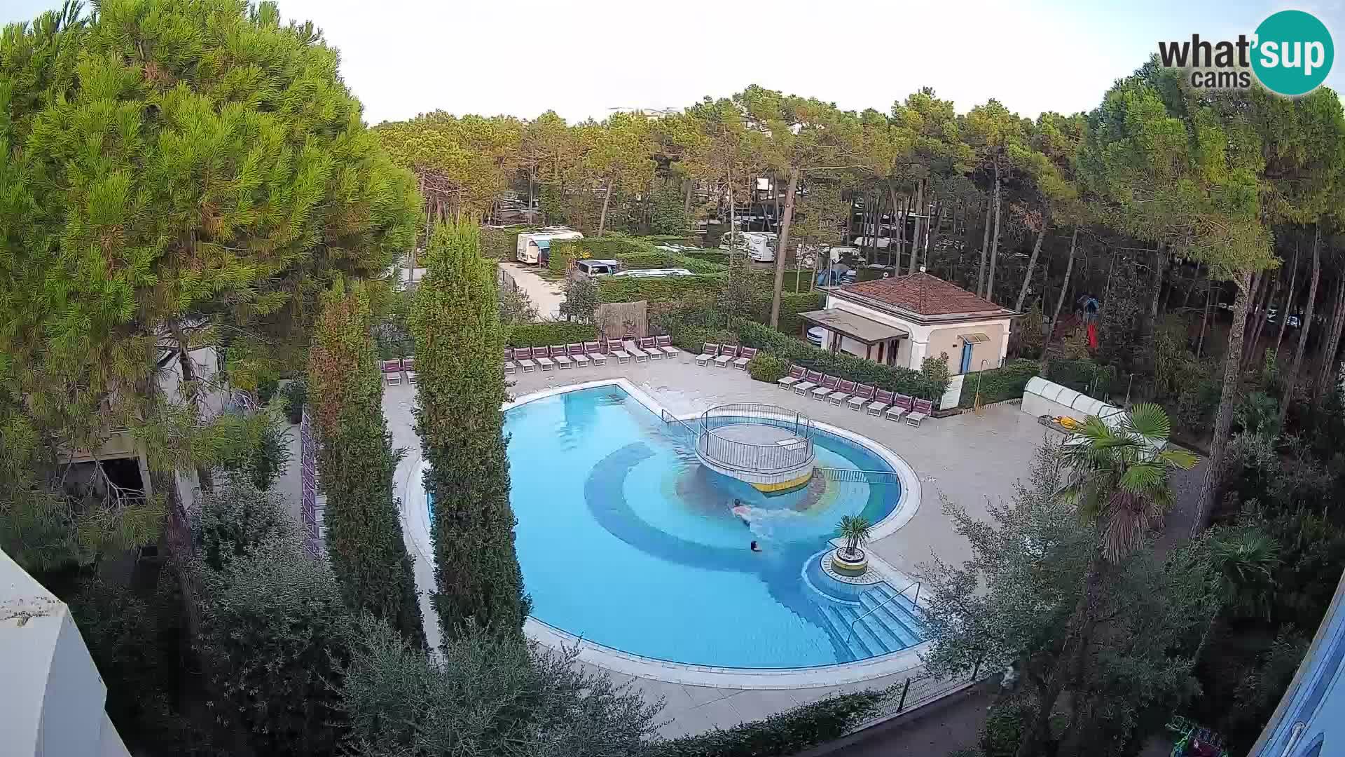 Villaggio Mare Blu pool LIVE webcam Bibione Pineda – Italy