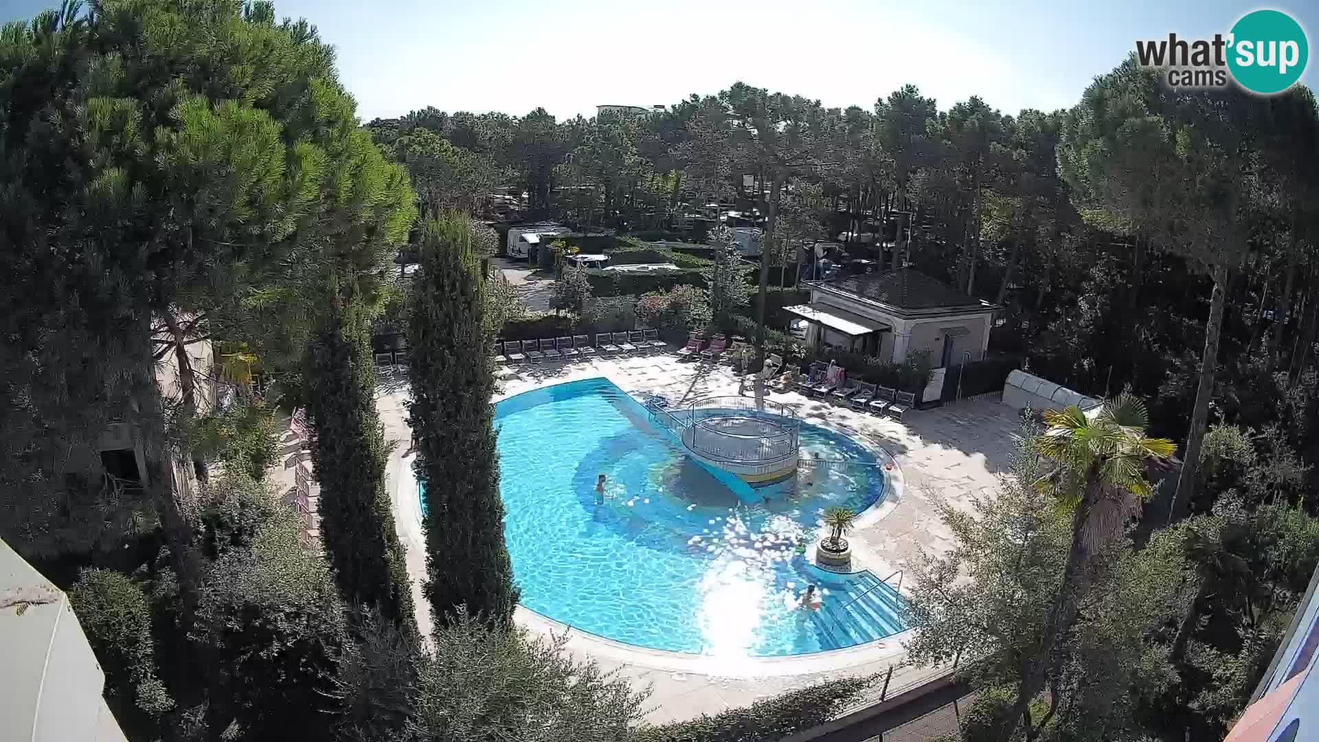 Villaggio Mare Blu pool LIVE webcam Bibione Pineda – Italy