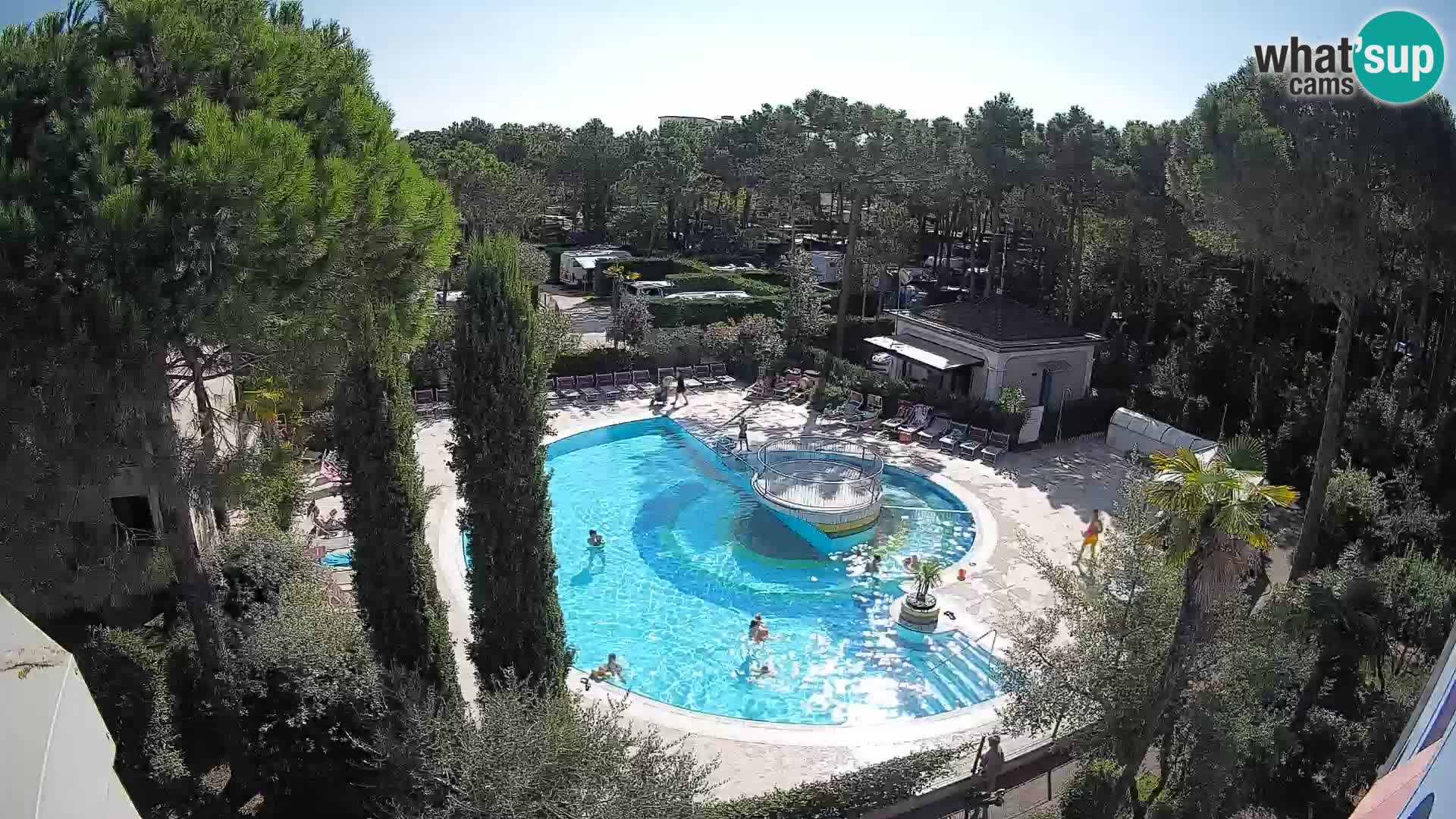 Villaggio Mare Blu pool LIVE webcam Bibione Pineda – Italy