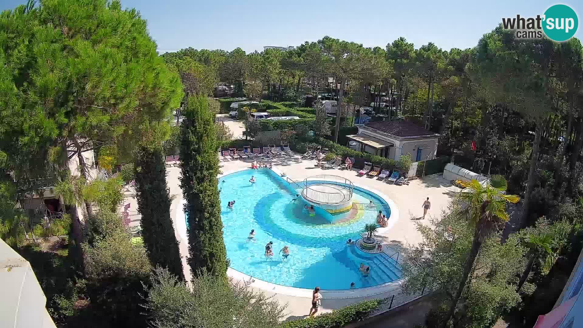 Villaggio Mare Blu pool LIVE webcam Bibione Pineda – Italy