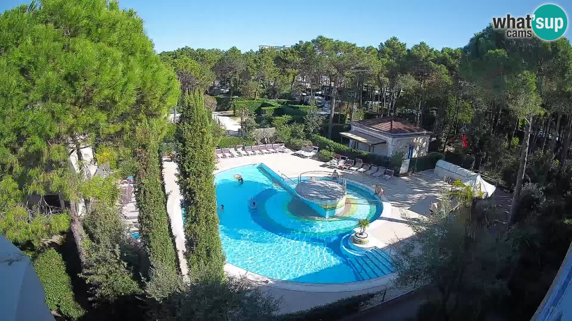 Piscina Villaggio Mare Blu webcam LIVE Bibione Pineda – Italia