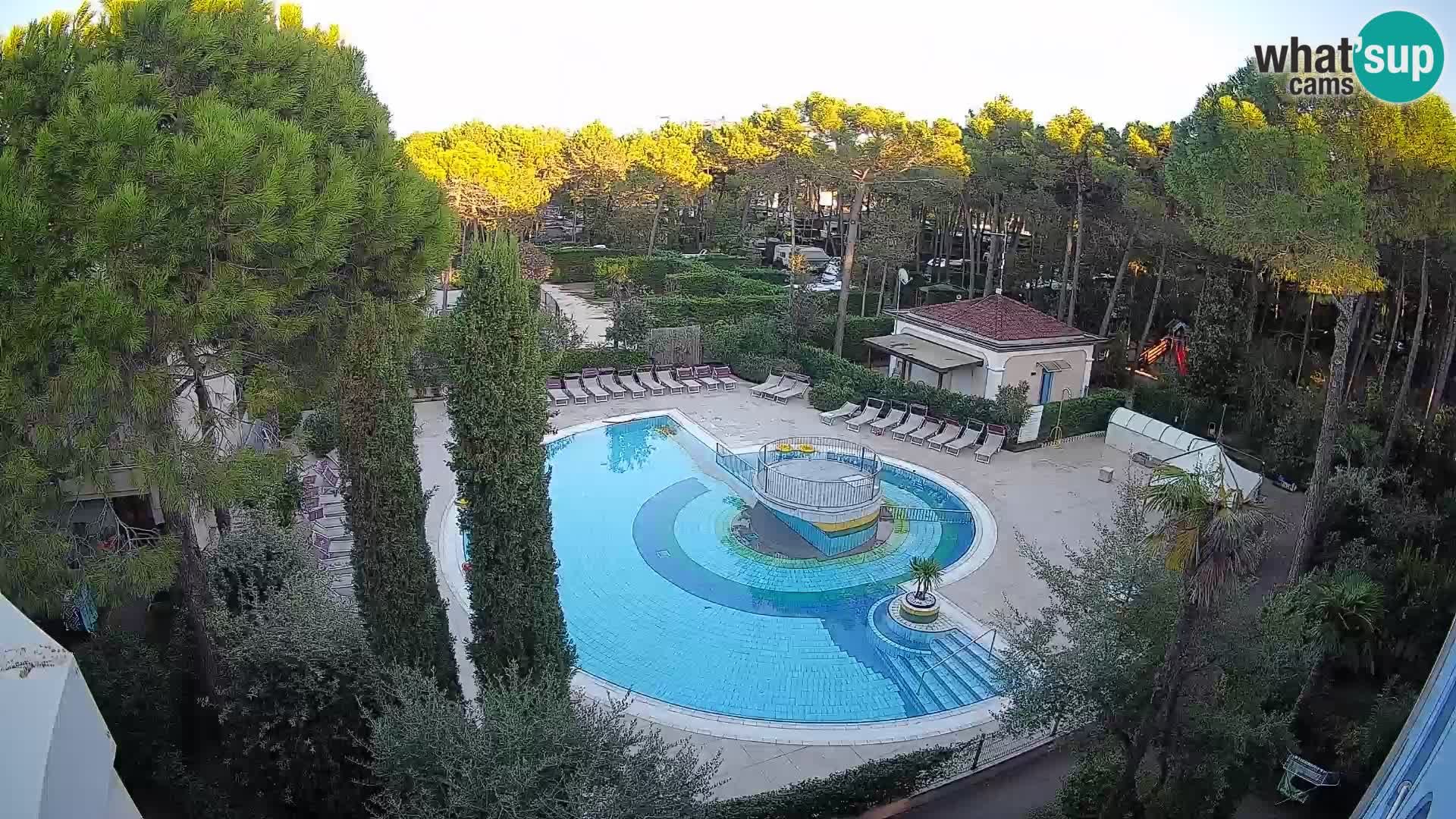 Villaggio Mare Blu pool LIVE webcam Bibione Pineda – Italy