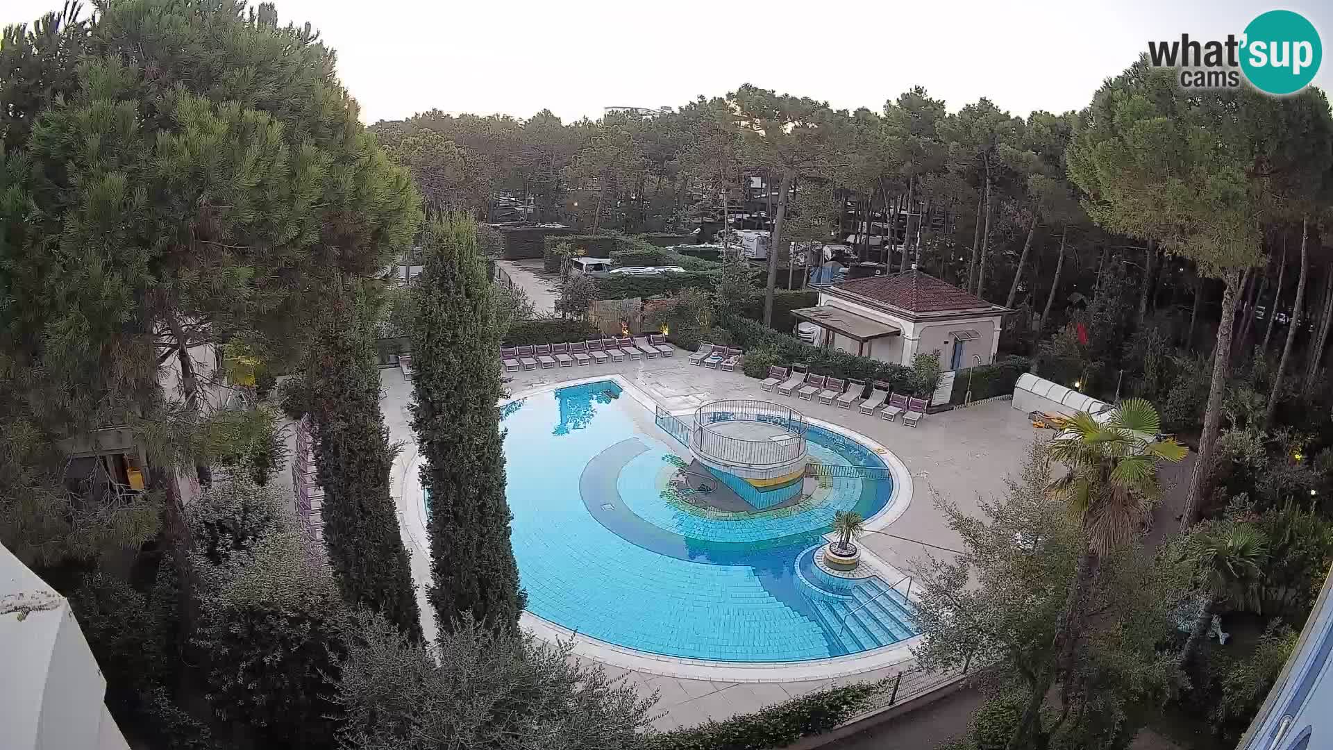 Villaggio Mare Blu pool LIVE webcam Bibione Pineda – Italy