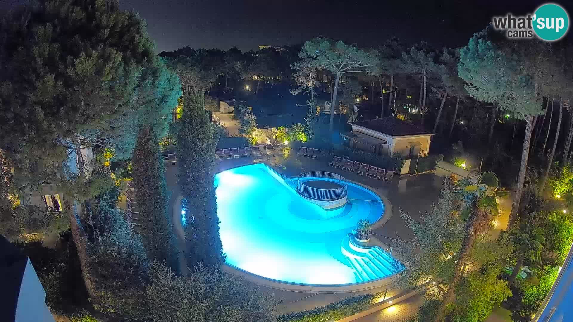 Villaggio Mare Blu bazen UŽIVO web kamera Bibione Pineda – Italija