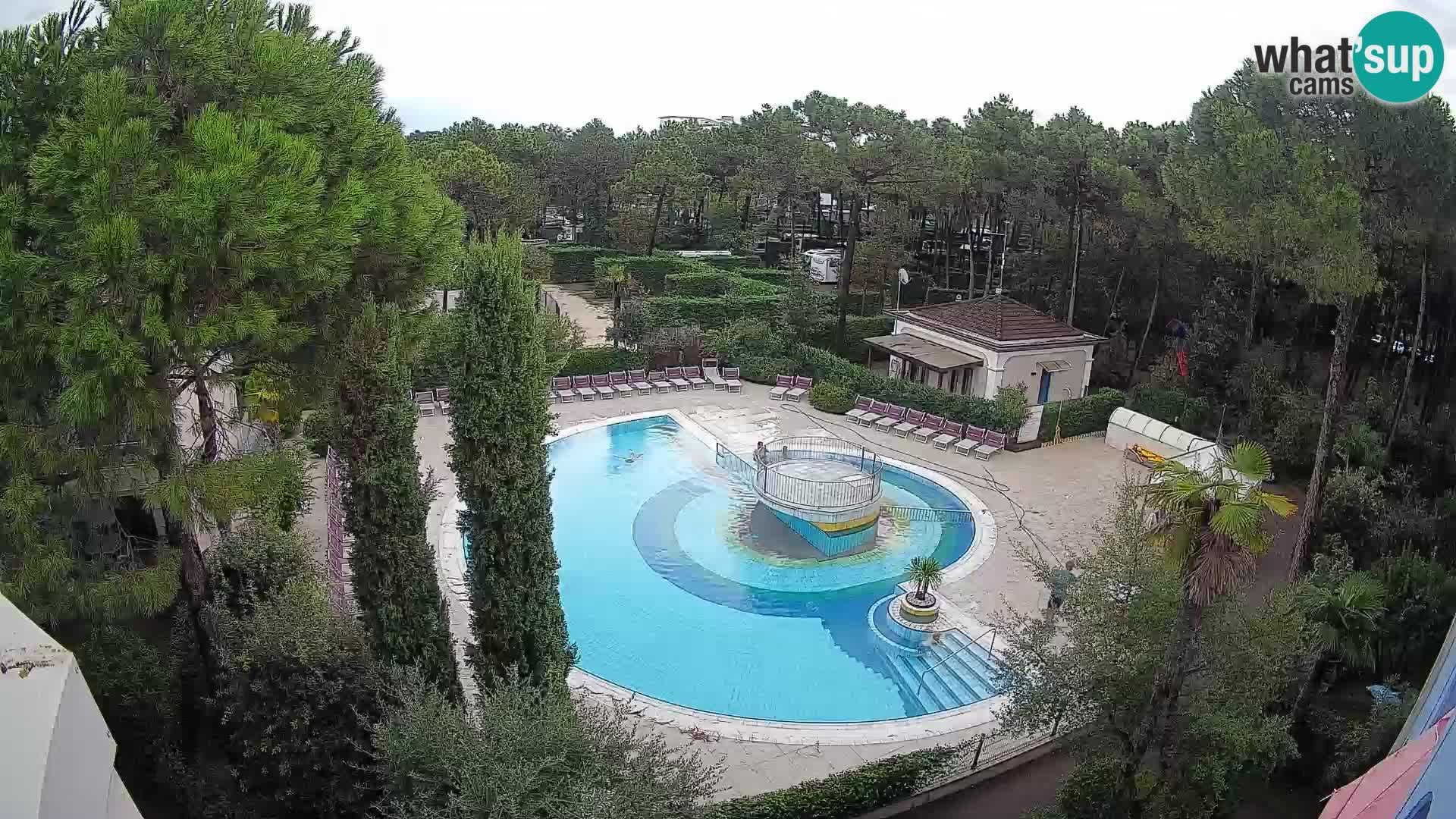 Villaggio Mare Blu pool LIVE webcam Bibione Pineda – Italy
