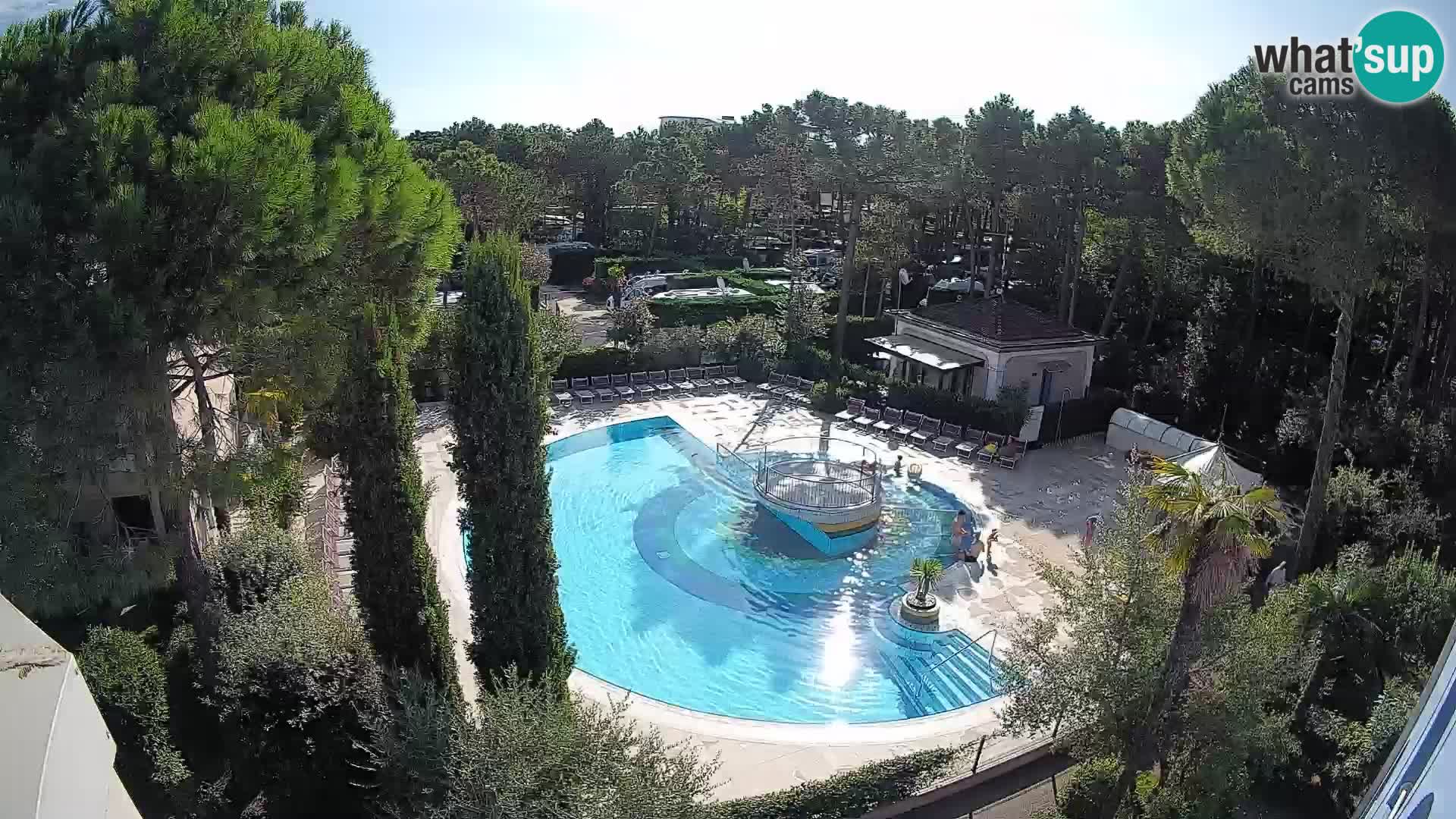 Villaggio Mare Blu pool LIVE webcam Bibione Pineda – Italy