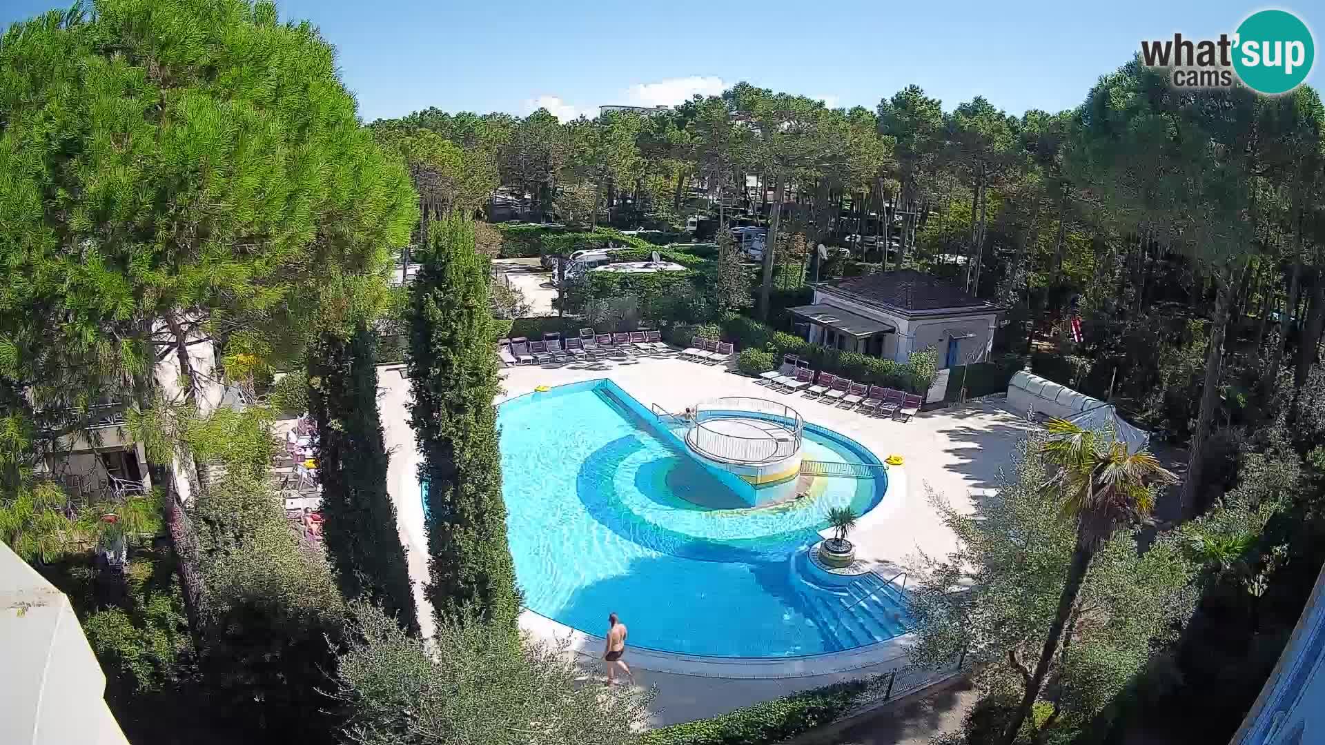 Piscina Villaggio Mare Blu webcam LIVE Bibione Pineda – Italia