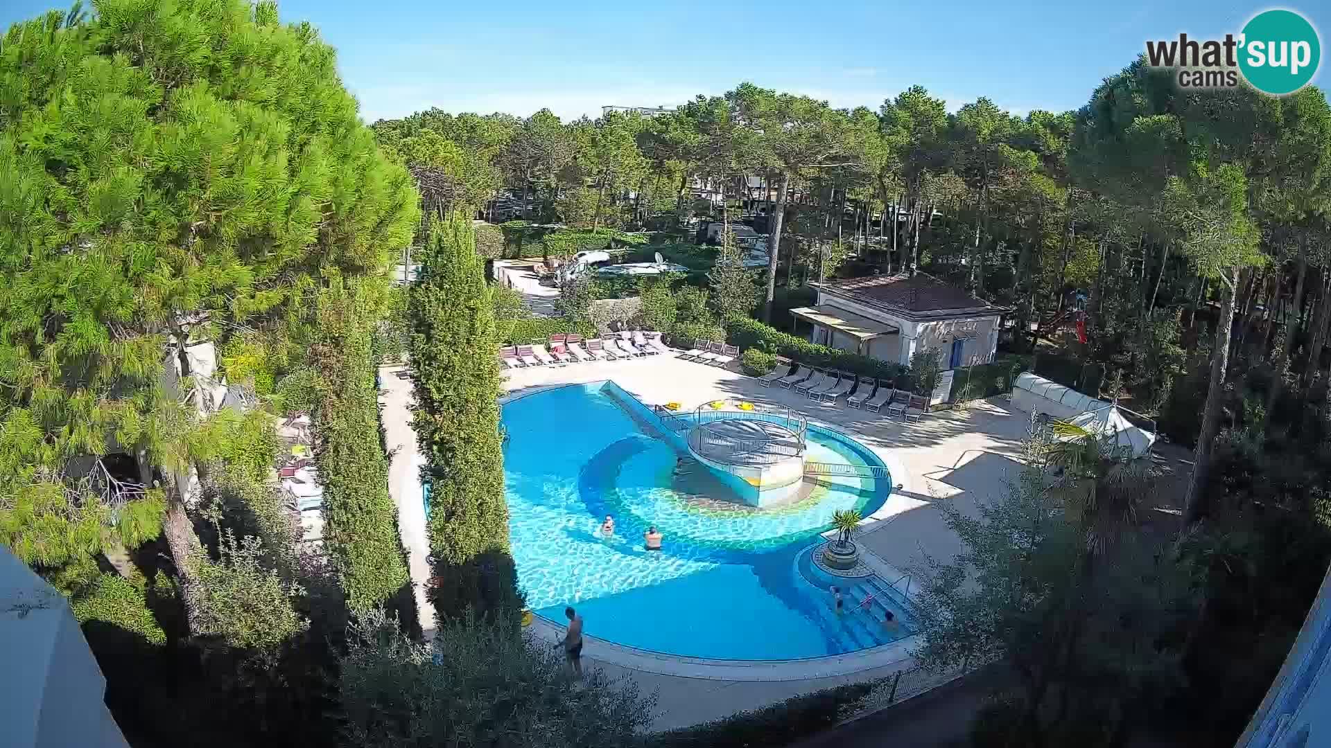 Villaggio Mare Blu pool LIVE webcam Bibione Pineda – Italy