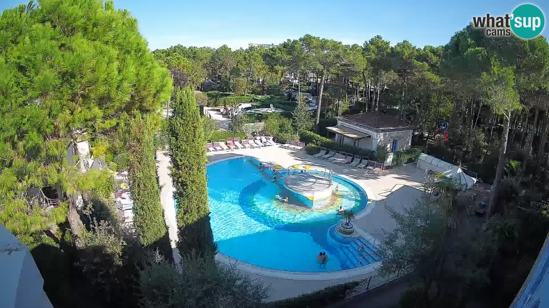 Villaggio Mare Blu pool LIVE webcam Bibione Pineda – Italy