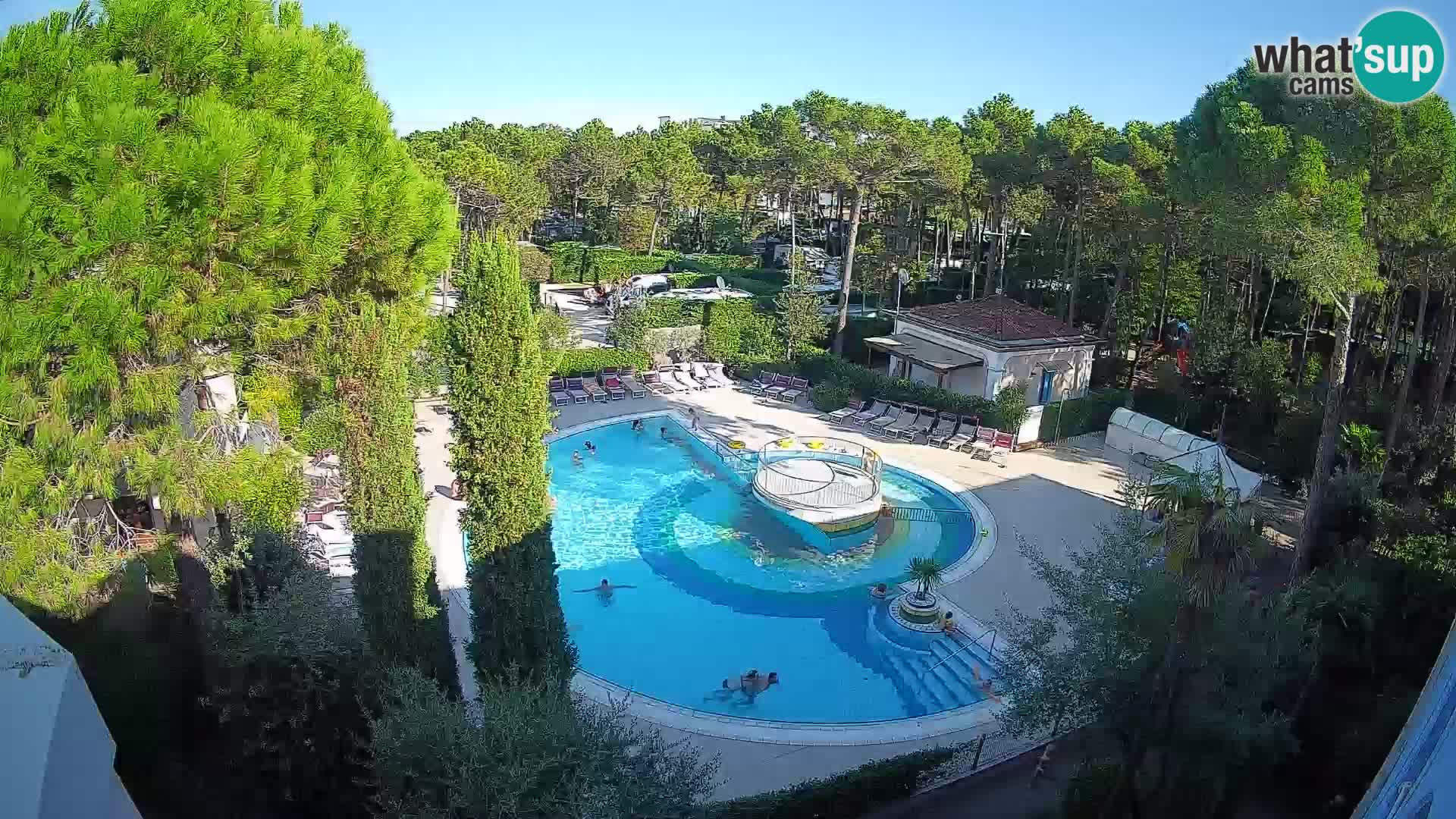 Villaggio Mare Blu pool LIVE webcam Bibione Pineda – Italy