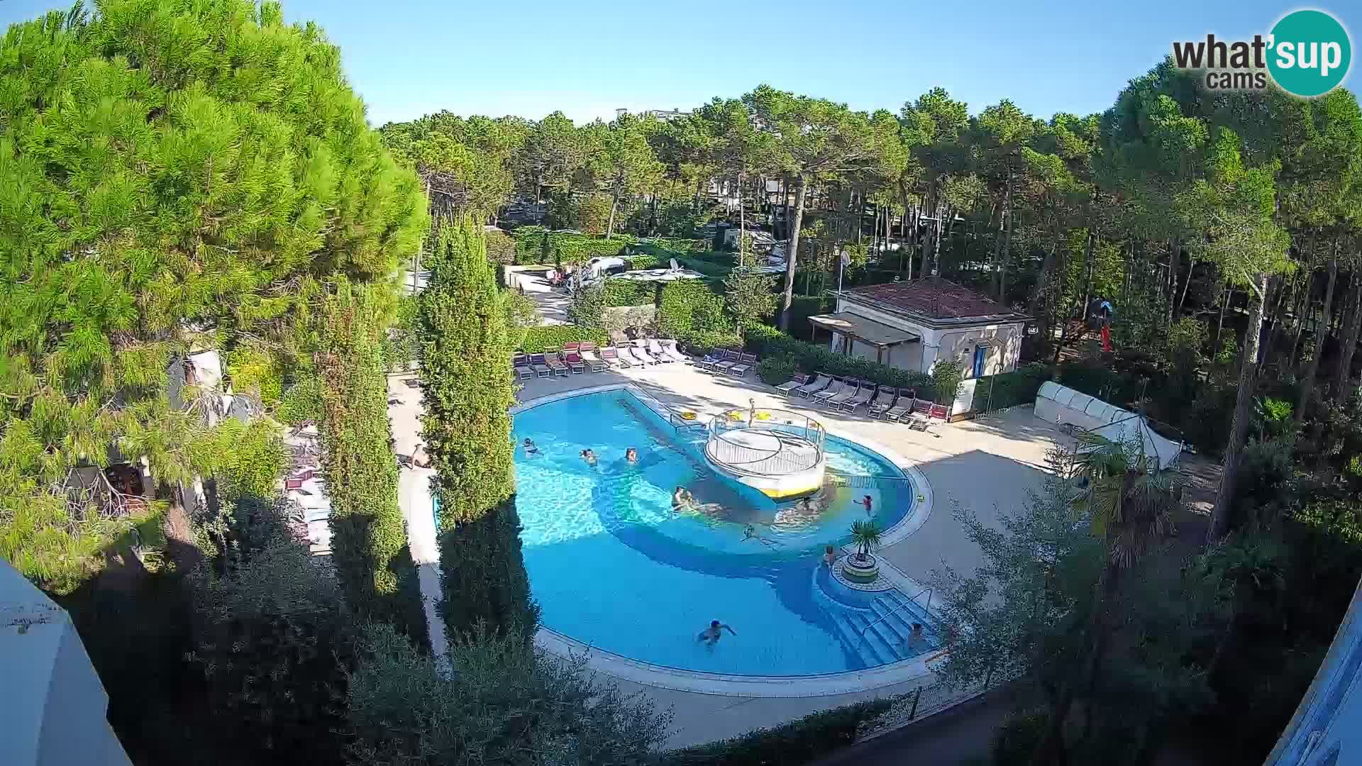 Villaggio Mare Blu pool LIVE webcam Bibione Pineda – Italy