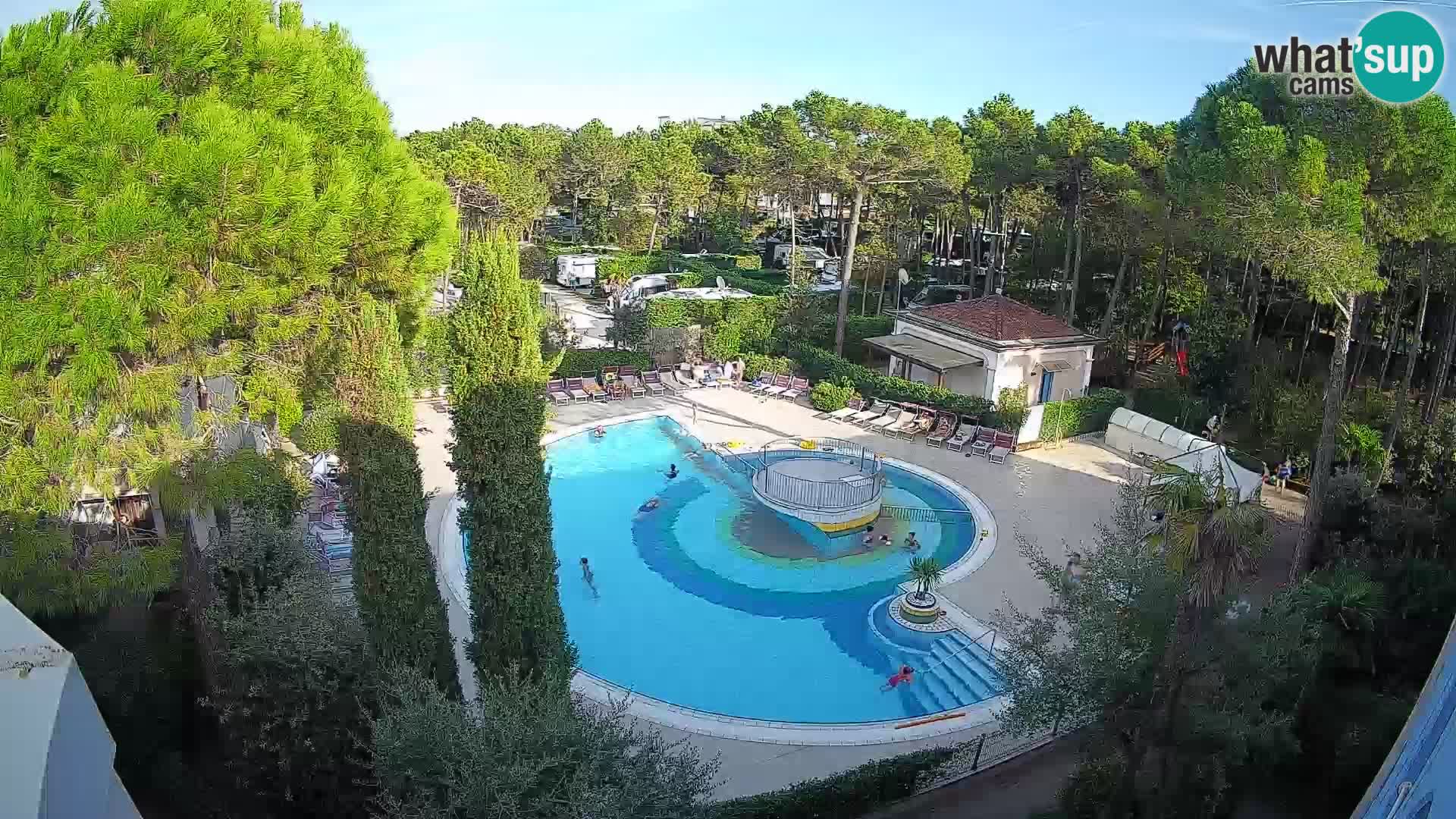 Villaggio Mare Blu pool LIVE webcam Bibione Pineda – Italy