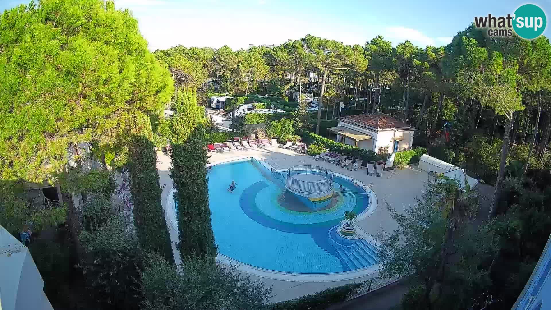 Villaggio Mare Blu pool LIVE webcam Bibione Pineda – Italy