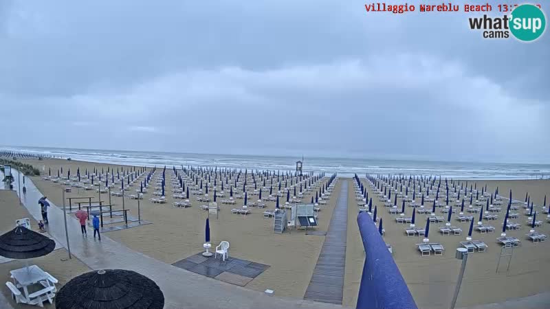 Spletna kamera na plaži v živo Villaggio Mare Blu Bibione Pineda – Italija