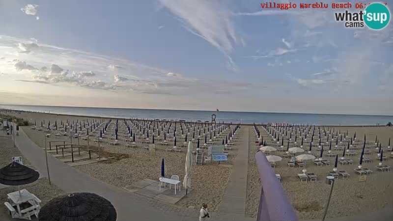 Spletna kamera na plaži v živo Villaggio Mare Blu Bibione Pineda – Italija