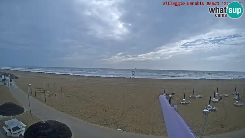 Spletna kamera na plaži v živo Villaggio Mare Blu Bibione Pineda – Italija