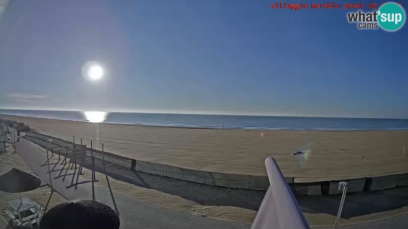 Spletna kamera na plaži v živo Villaggio Mare Blu Bibione Pineda – Italija