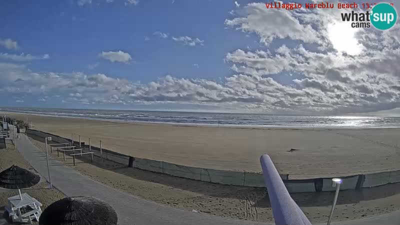 Spletna kamera na plaži v živo Villaggio Mare Blu Bibione Pineda – Italija