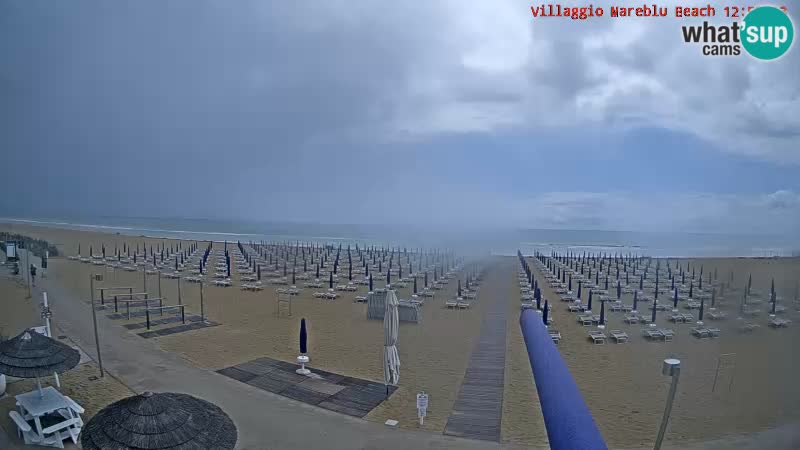 Spletna kamera na plaži v živo Villaggio Mare Blu Bibione Pineda – Italija