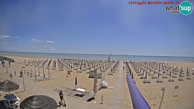 Spletna kamera na plaži v živo Villaggio Mare Blu Bibione Pineda – Italija