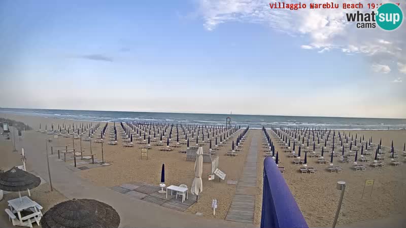 Spletna kamera na plaži v živo Villaggio Mare Blu Bibione Pineda – Italija