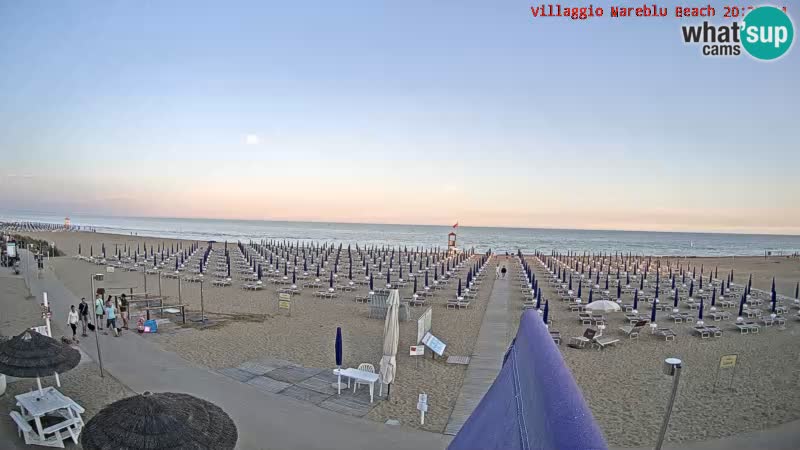 Spletna kamera na plaži v živo Villaggio Mare Blu Bibione Pineda – Italija